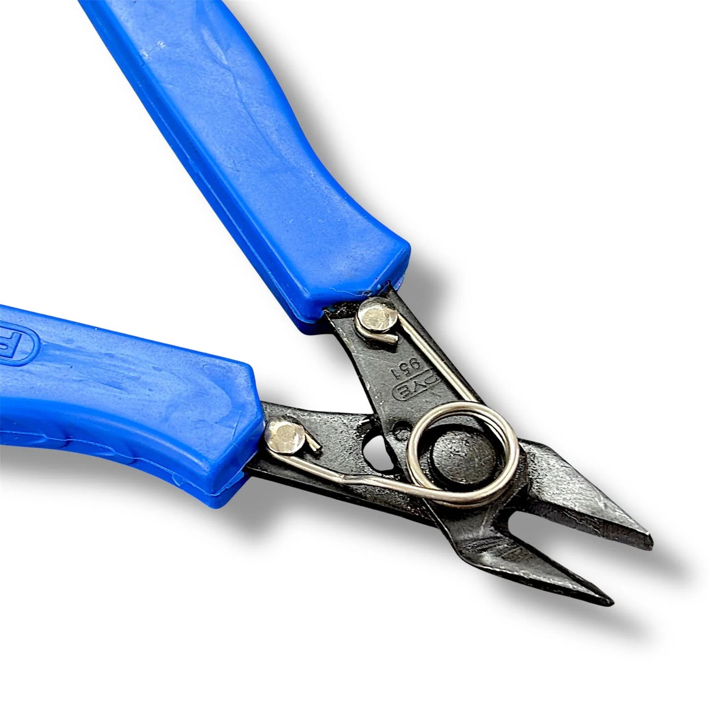 PYE 951 Nipper – Diagonal Side Cutting Tool for Electronics, DIY & PCB Projects (Sharp Blade, Anti-Slip Grip)