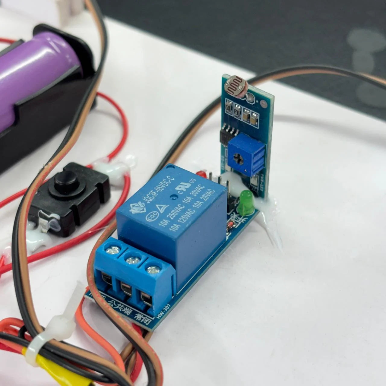 DIY Light ON & OFF Using LDR Sensor Module without Arduino | Simple DIY Science Project for Students