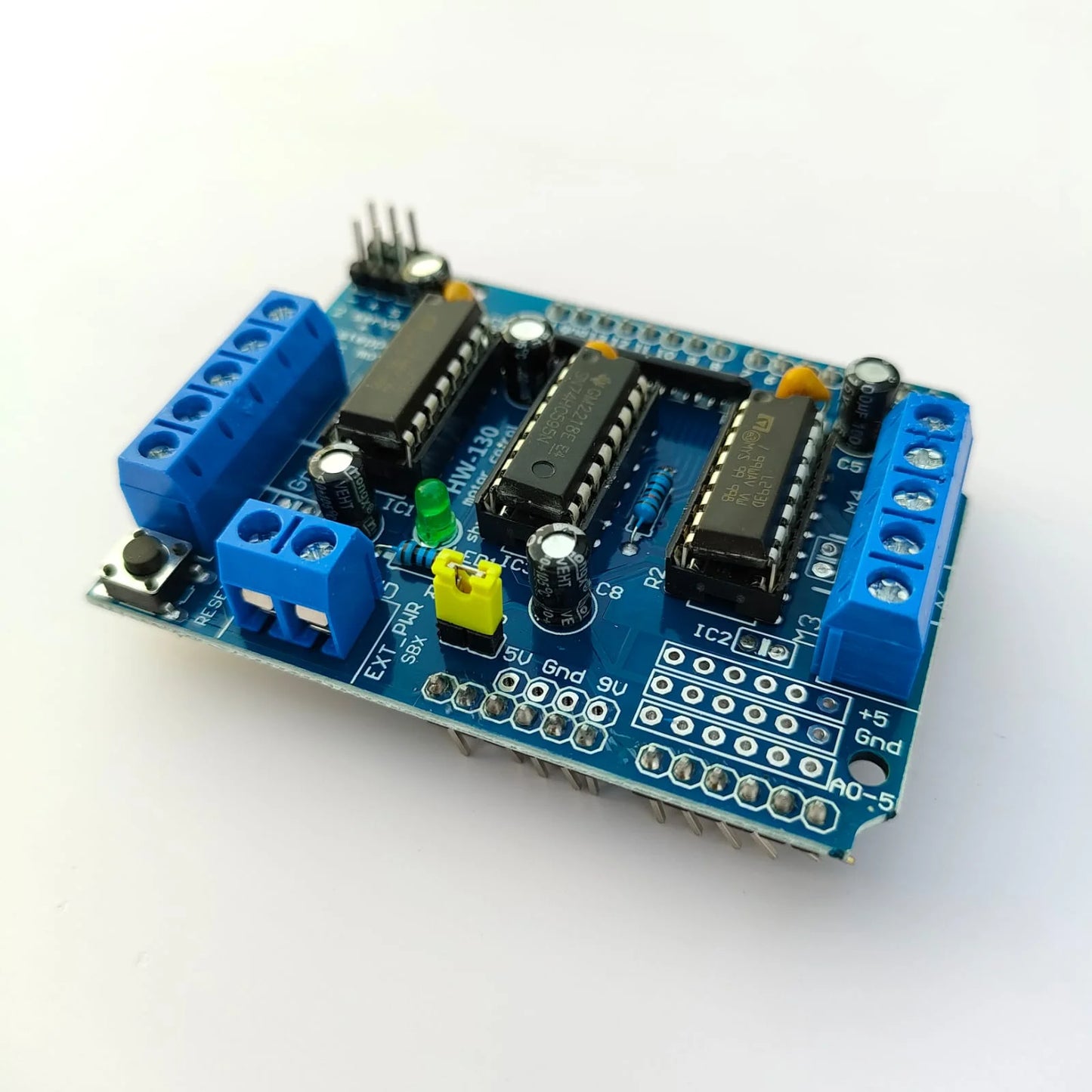 L293D Motor Driver Shield for Arduino & Robots (Free 1 LED)