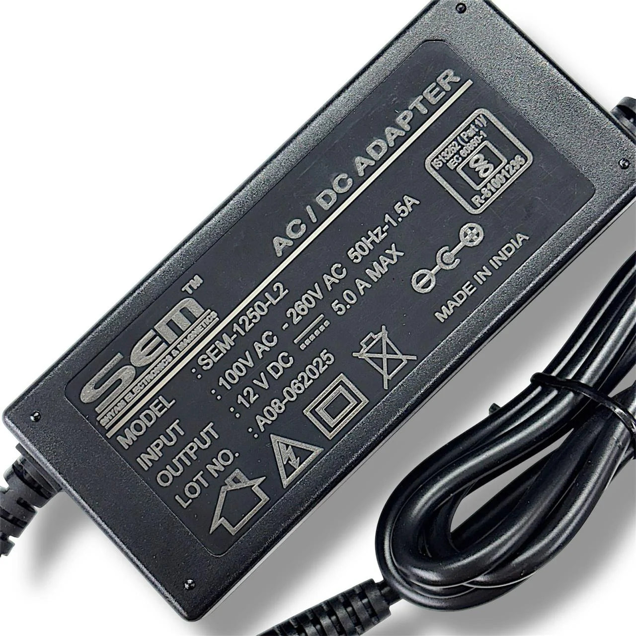 SkyRC iMAX B6 V2 60W Charger/Discharger (1–6A, 1–6S LiPo/Li-ion/LiFe) with 12V 5A 60W DC Power Adapter – Original Balance Charger