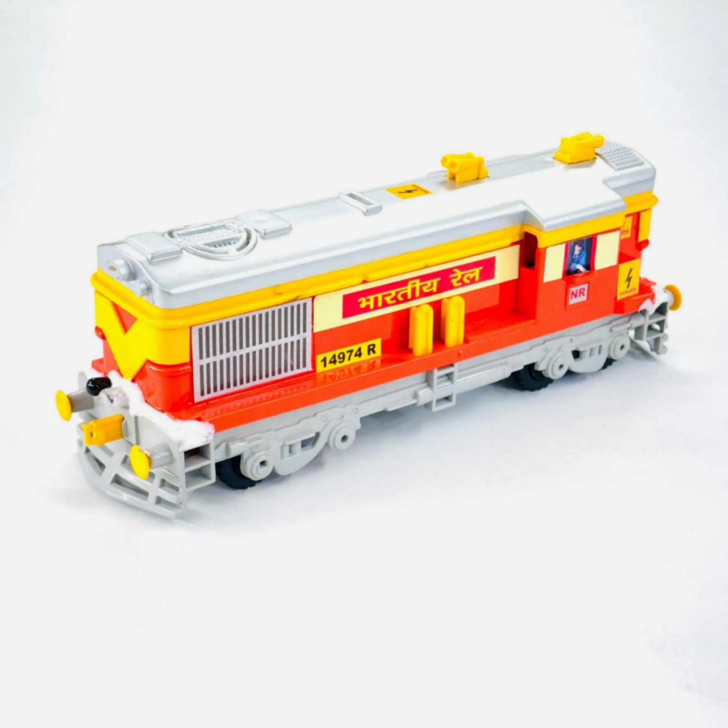 Smart Train Engine with Automatic Engine Stop System